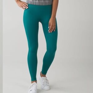 Lululemon Athletica Zone In Tight Forage Teal Leggings size 6